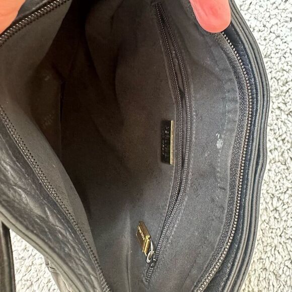 Perlina Black Leather Purse - Picture 7 of 7